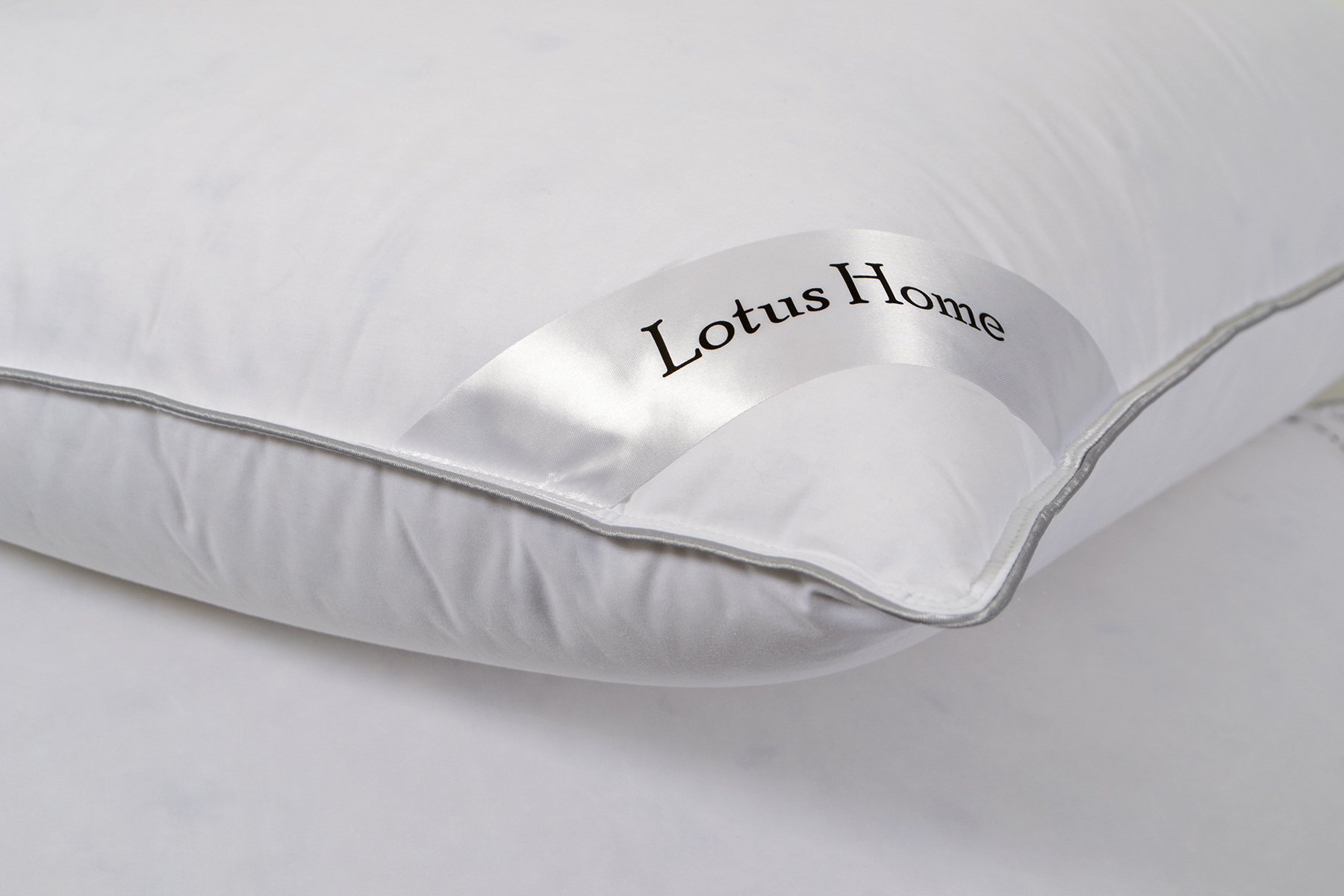 Подушка Lotus Home - Goose 90/15 пухова 50*70 трикамерна - фото 4