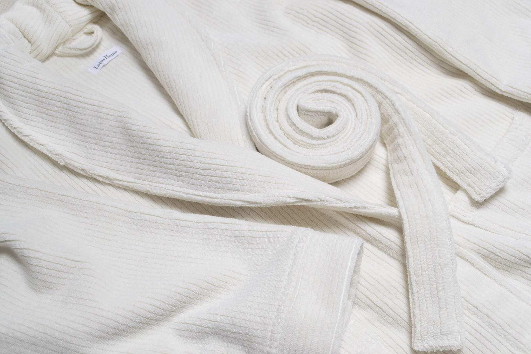 Халат Lotus Home - Bold New Microcotton off white махровий (S) - фото 4